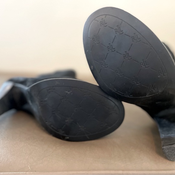 Ralph Lauren suede ankle boots - Picture 8 of 11